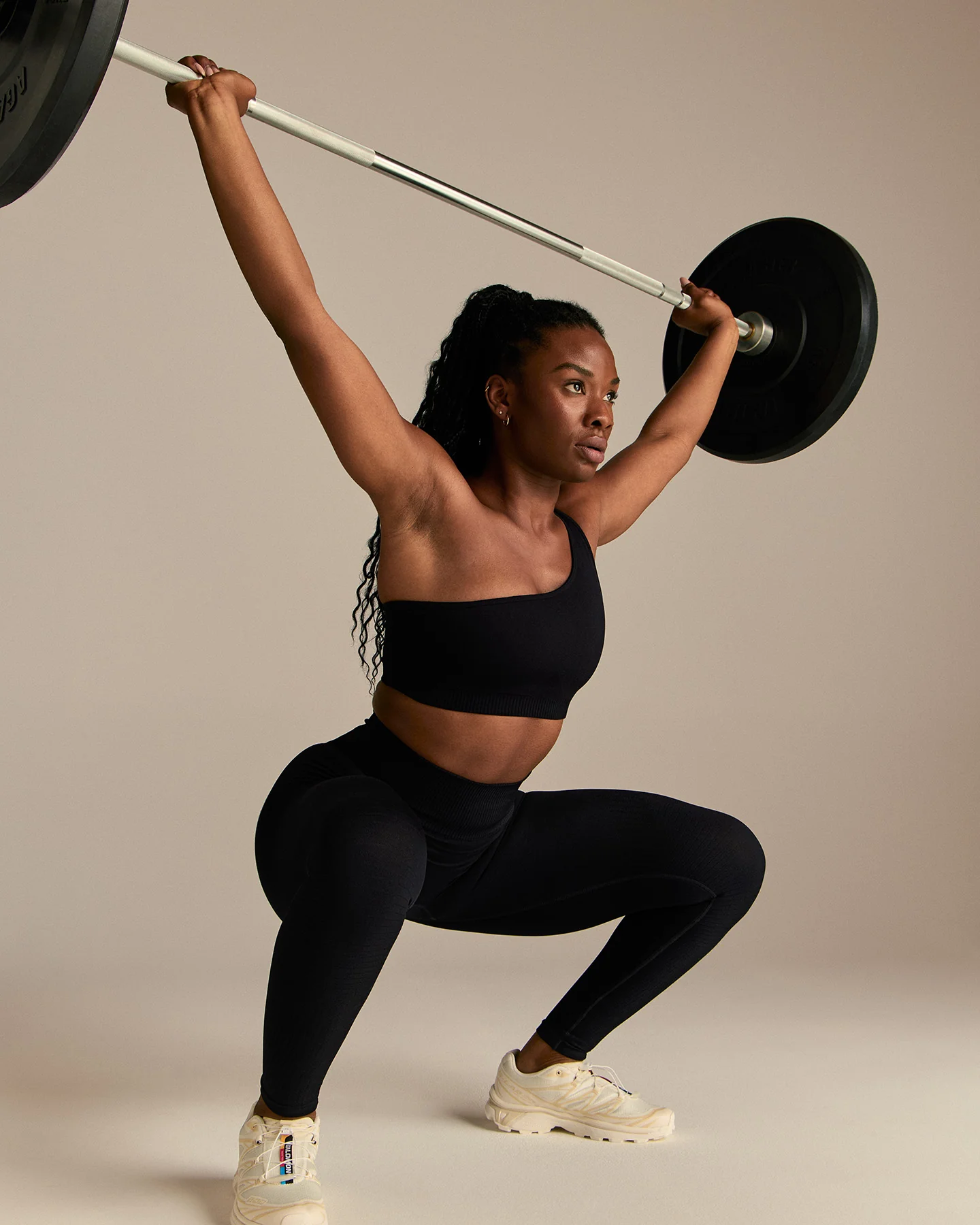 Power Seamless Scrunch Leggings | Black - Image 3